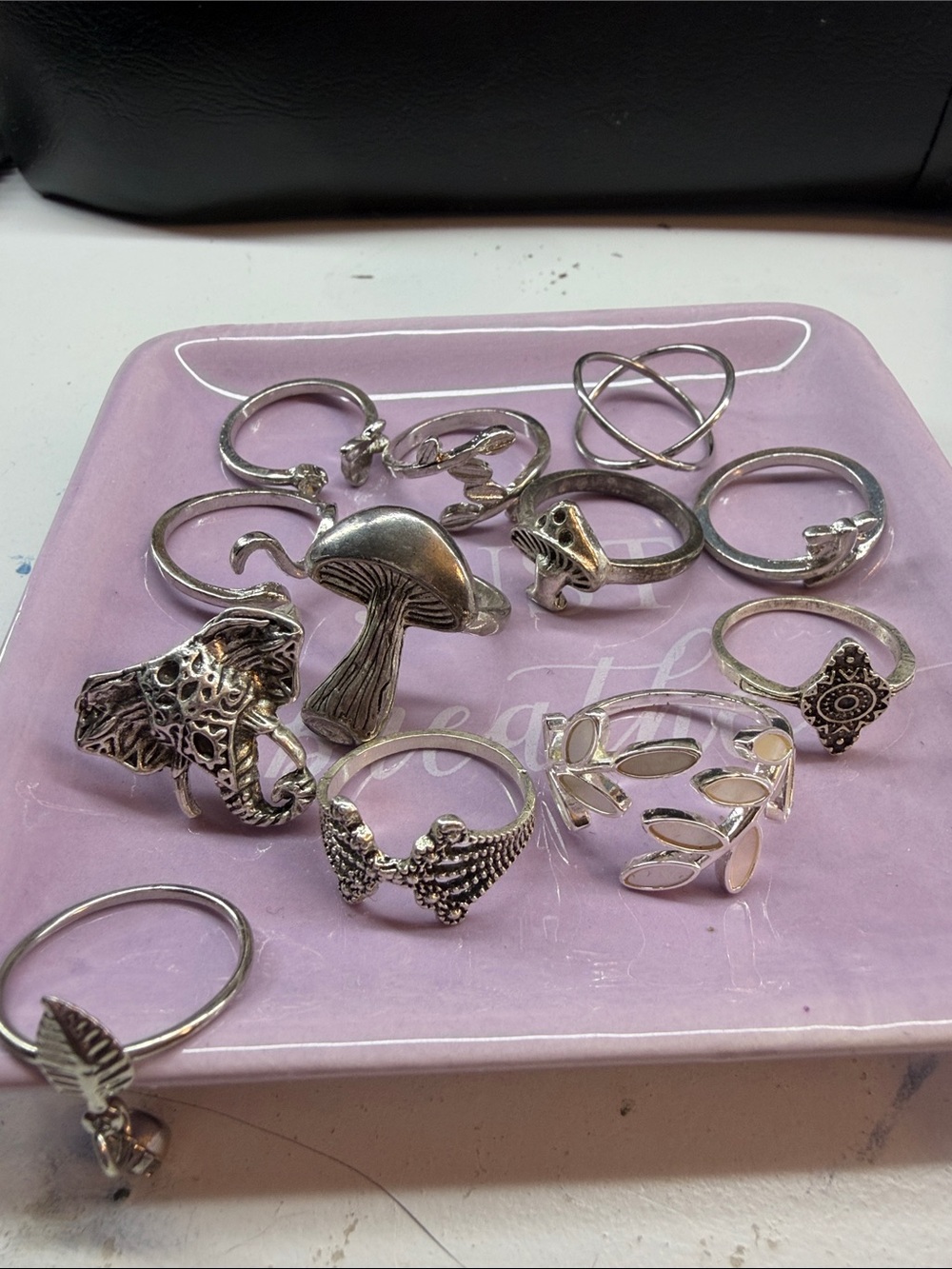 Silver-Tone Assorted Women’s Ring Set — Leaf, Mushroom & Animal Designs iconic